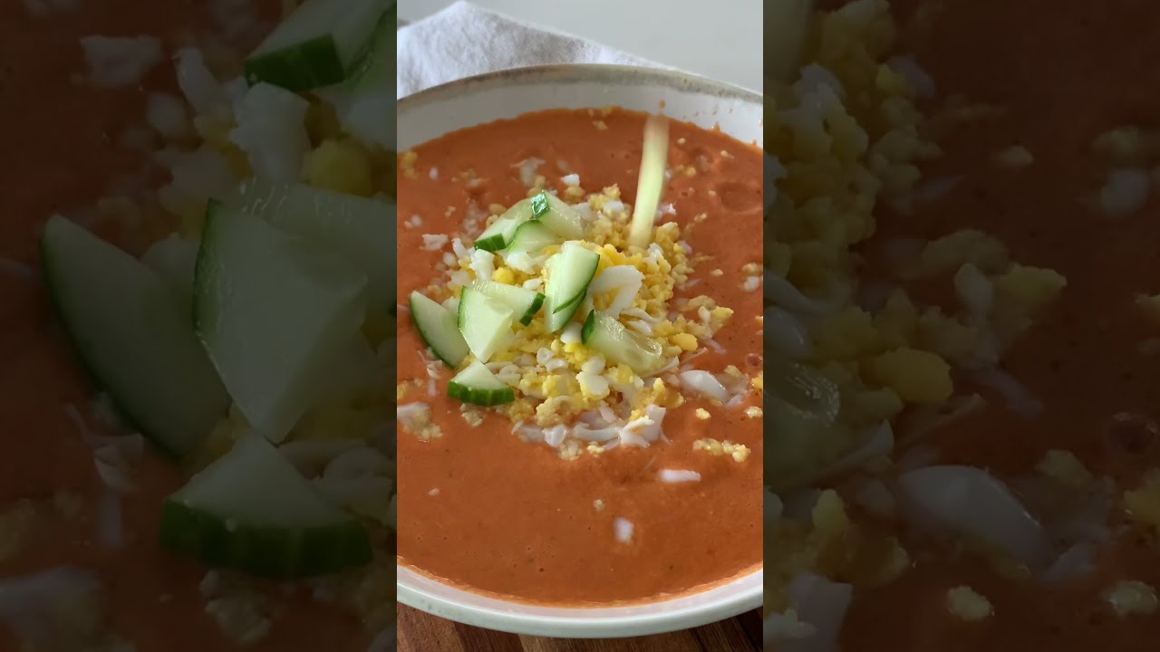 ¡Prueba nuestro Gazpacho Bajo en Sal para disfrutar del sabor sin preocuparte por tu salud!