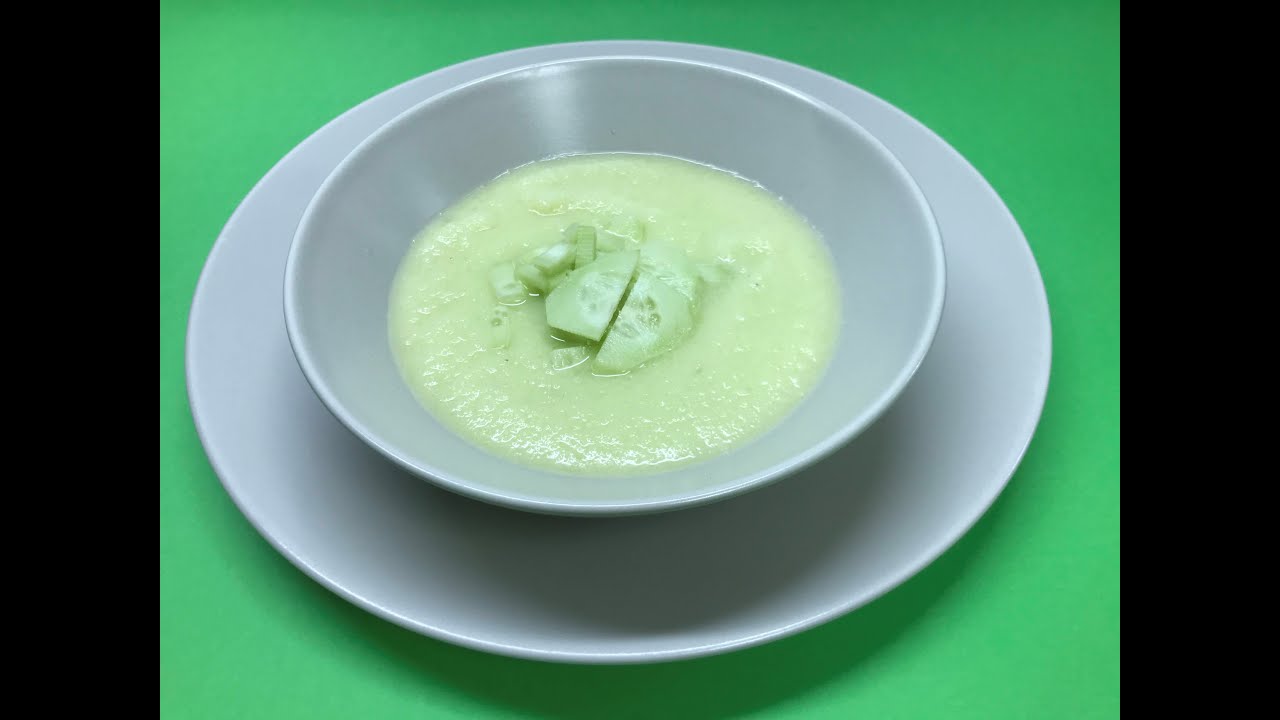 Refresca tu verano con gazpacho de pepino y manzana sin yogurt