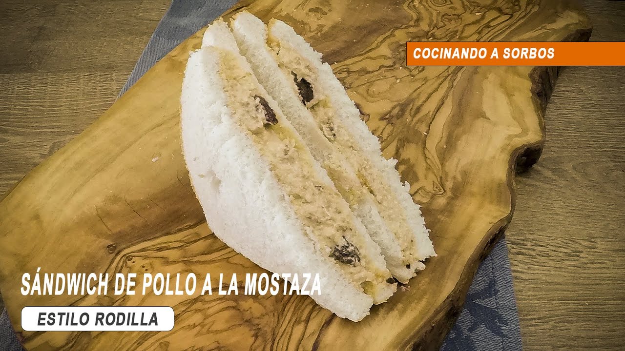 Deléitate con un delicioso sandwich de pollo a la mostaza ¡hasta la rodilla!