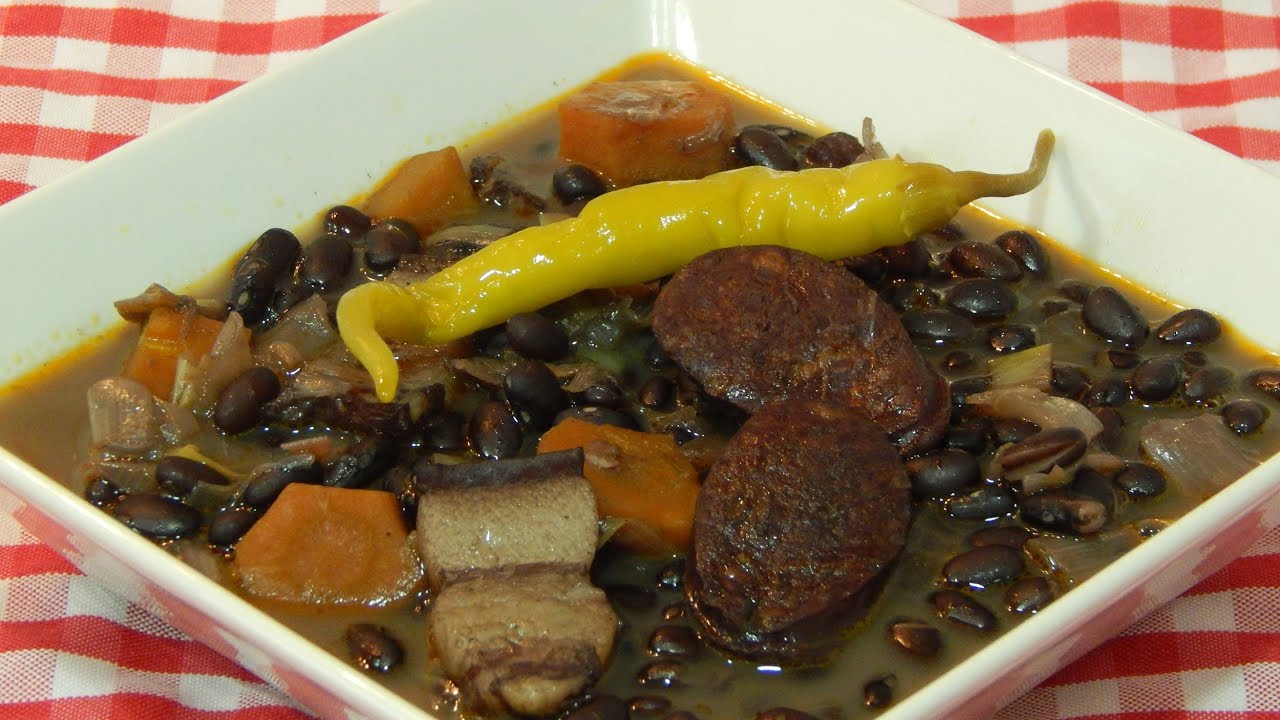 Descubre la deliciosa receta de alubias negras con verduras en solo 30 minutos